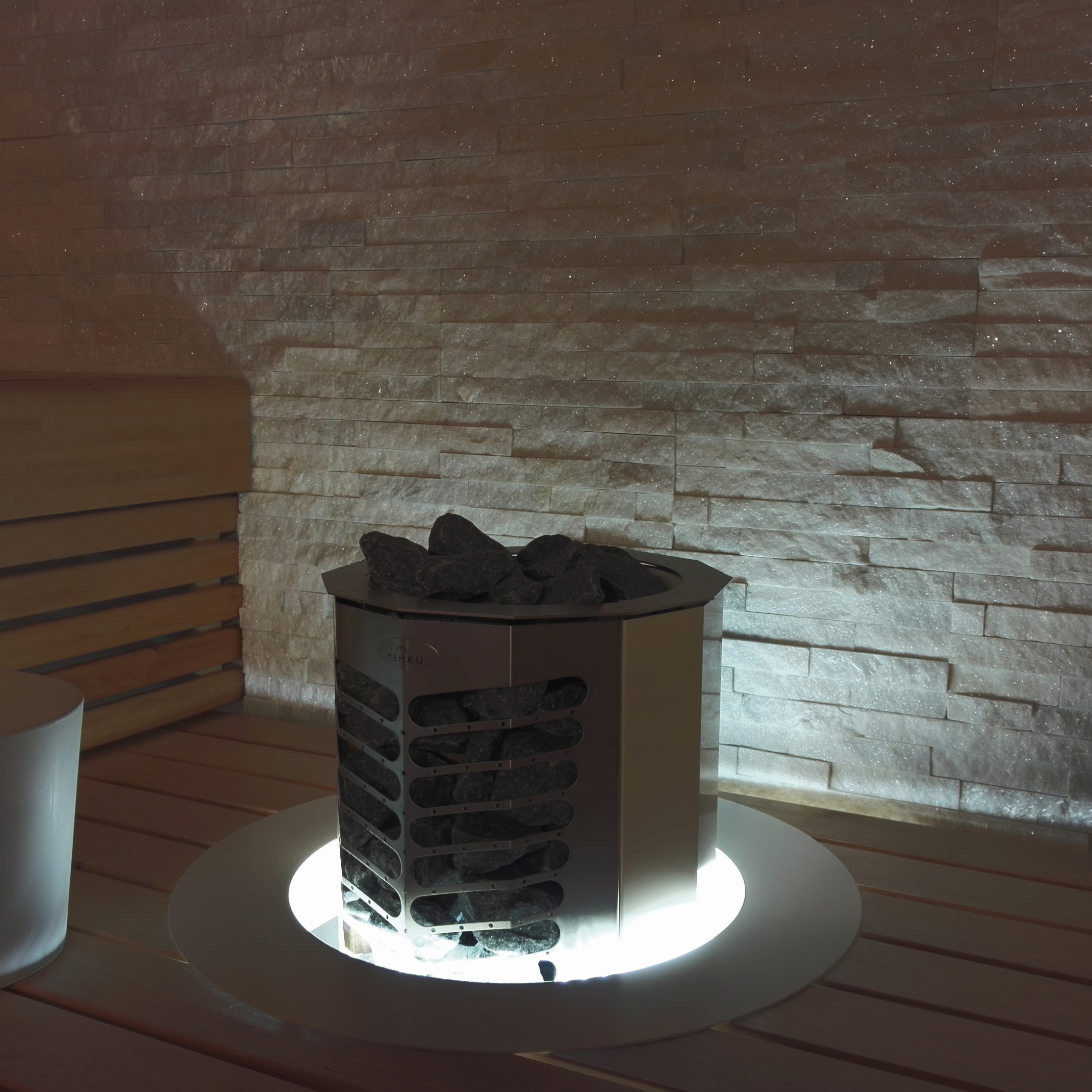 Natural Stone -sisustuskivi, kristallinvalkea